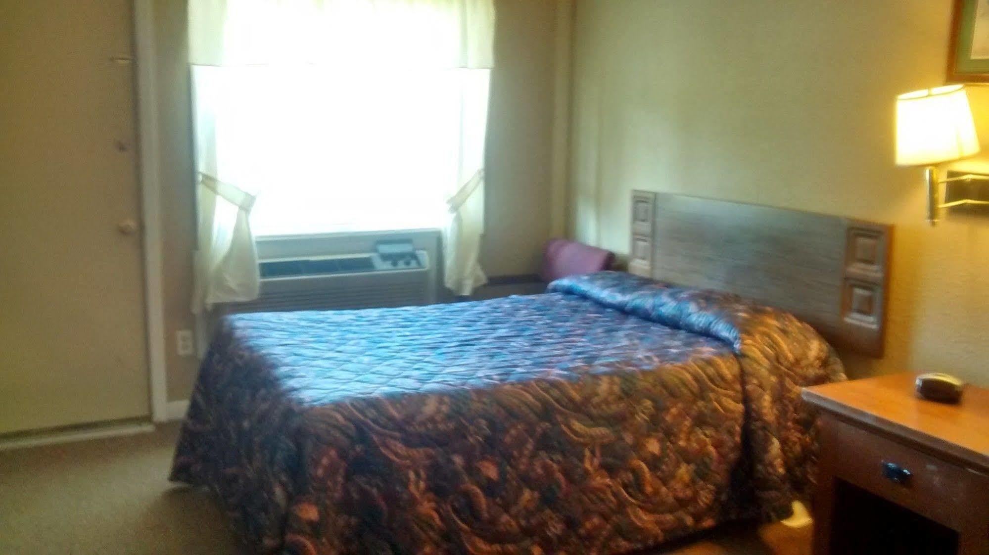 Ken Bar Lodge Gilbertsville Extérieur photo
