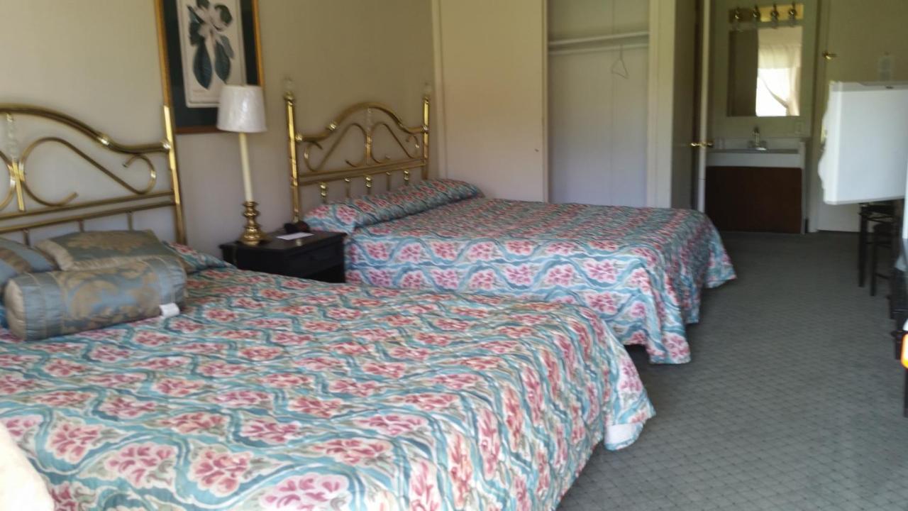 Ken Bar Lodge Gilbertsville Extérieur photo